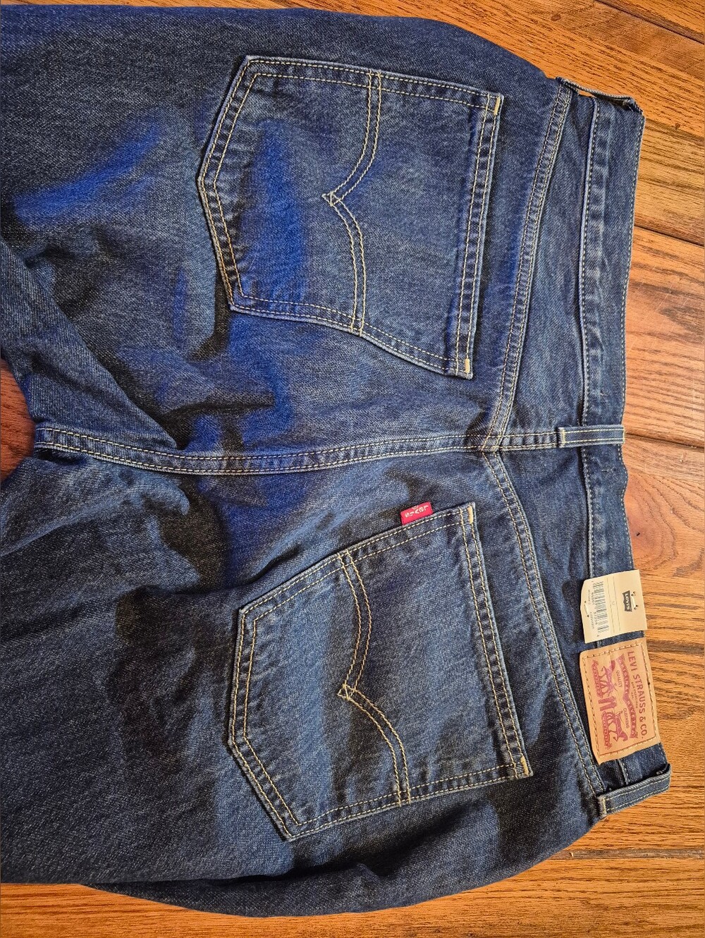 NWT Levi's Low Pro Straight Leg Jeans